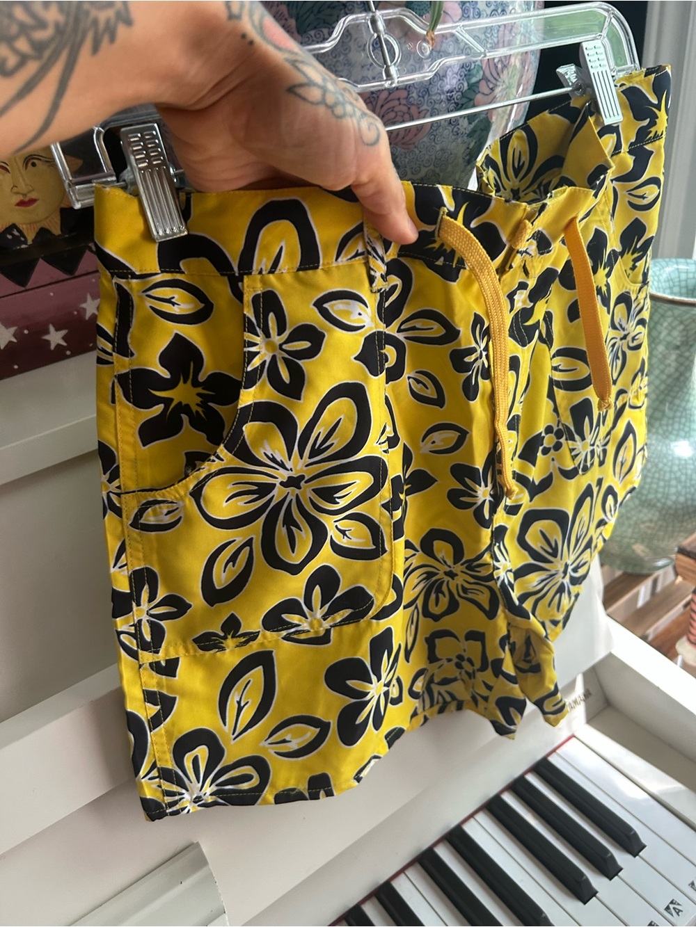 WWomen's Yellow Floral Bermuda Shorts with Black Print - Picture 11 of 12